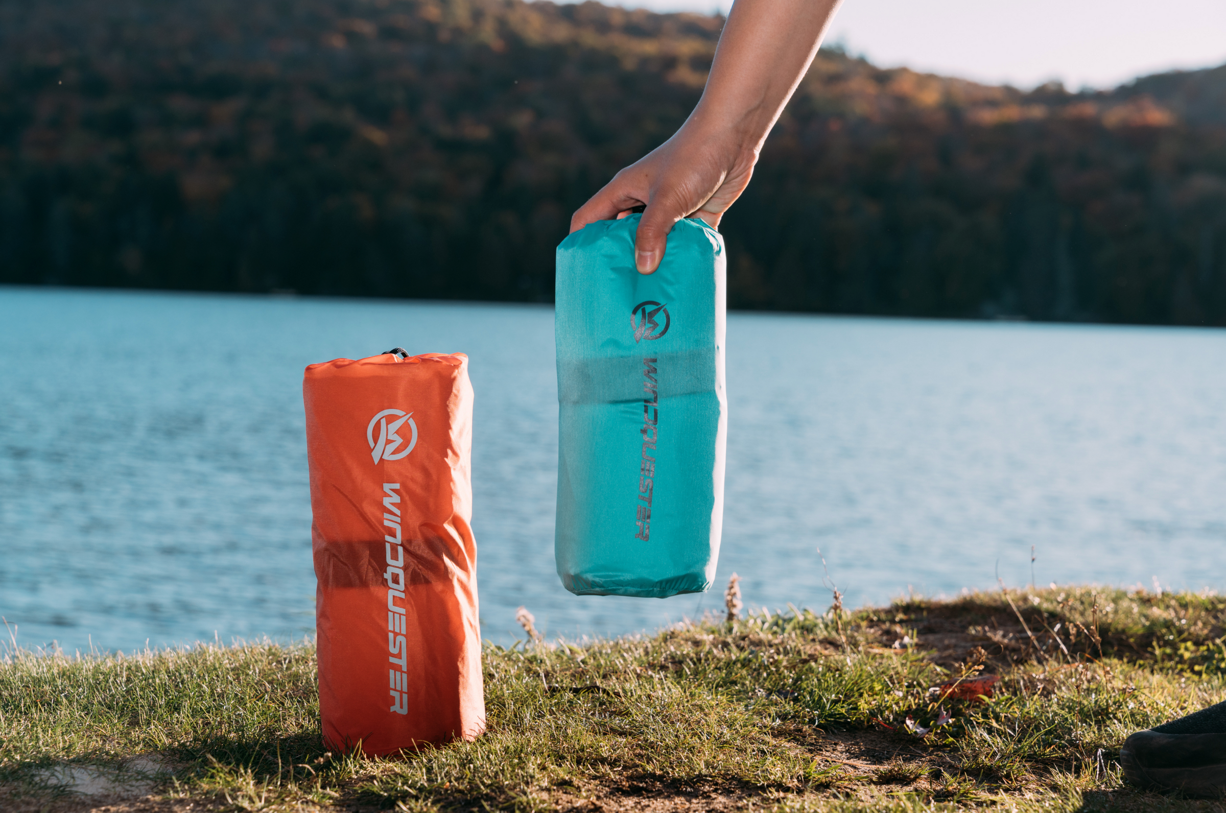 Inflatable sleeping pad
