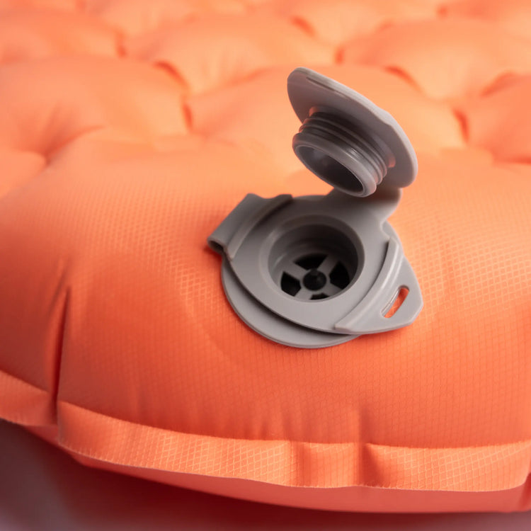4-Season Inflatable Sleeping Pad | R-Value 7.5 | Elevate X